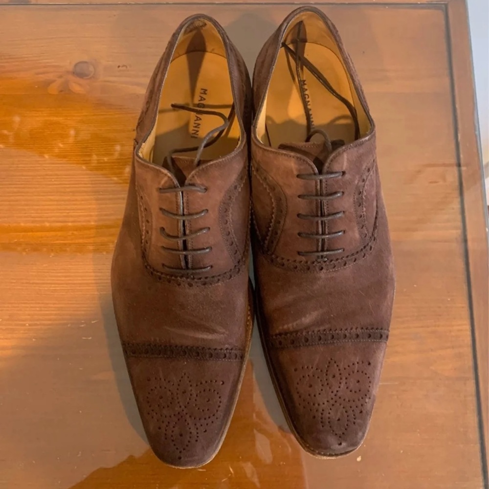 Magnanni suede oxfords